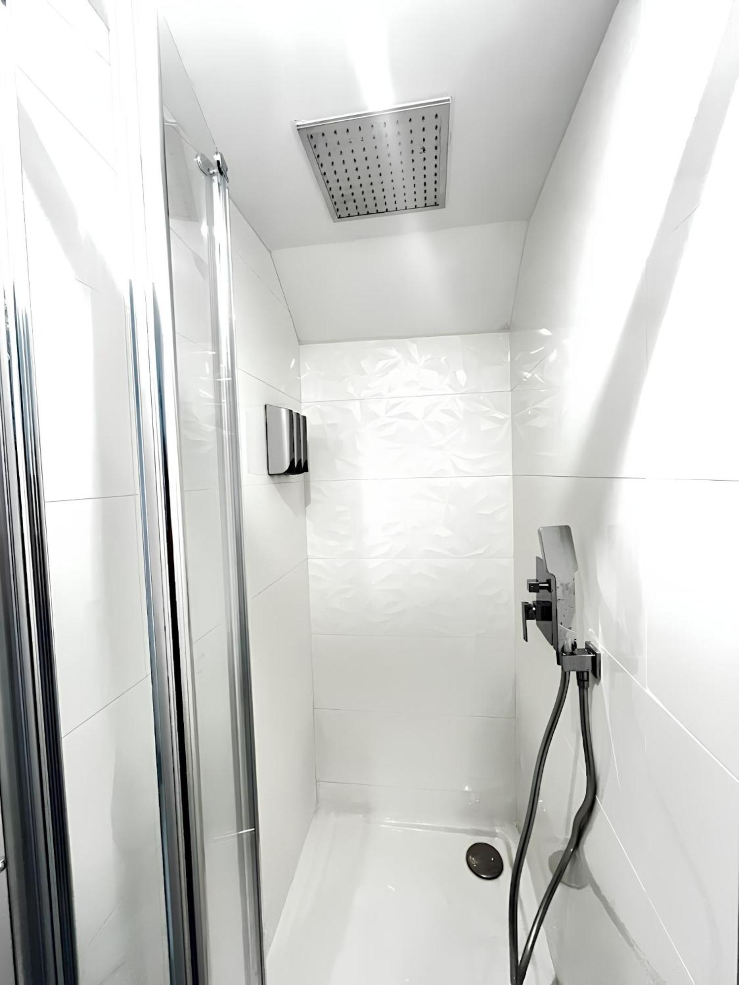 Appartement Tinyhouse Experience In Beaujolais à Villefranche-sur-Saône Extérieur photo